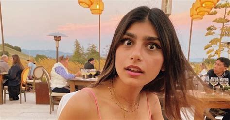 hermana de mia kalifa|Conoce a Mati, la hermana de Mia Khalifa que la está rompiendo .